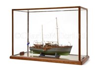 Lot 235 - A WELL-PRESENTED AND DETAILED SCALE MODEL OF...