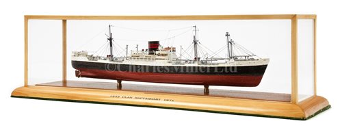Lot 340 - A WELL-PRESENTED 32 FOOT:1IN. SCALE MODEL OF...
