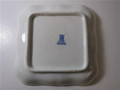 Lot 23 - CANADIAN PACIFIC OCEAN SERVICES: ‘HERON’ PATTERN SQUARE PLATE BY COPELAND, ENGLAND, CIRCA 1913