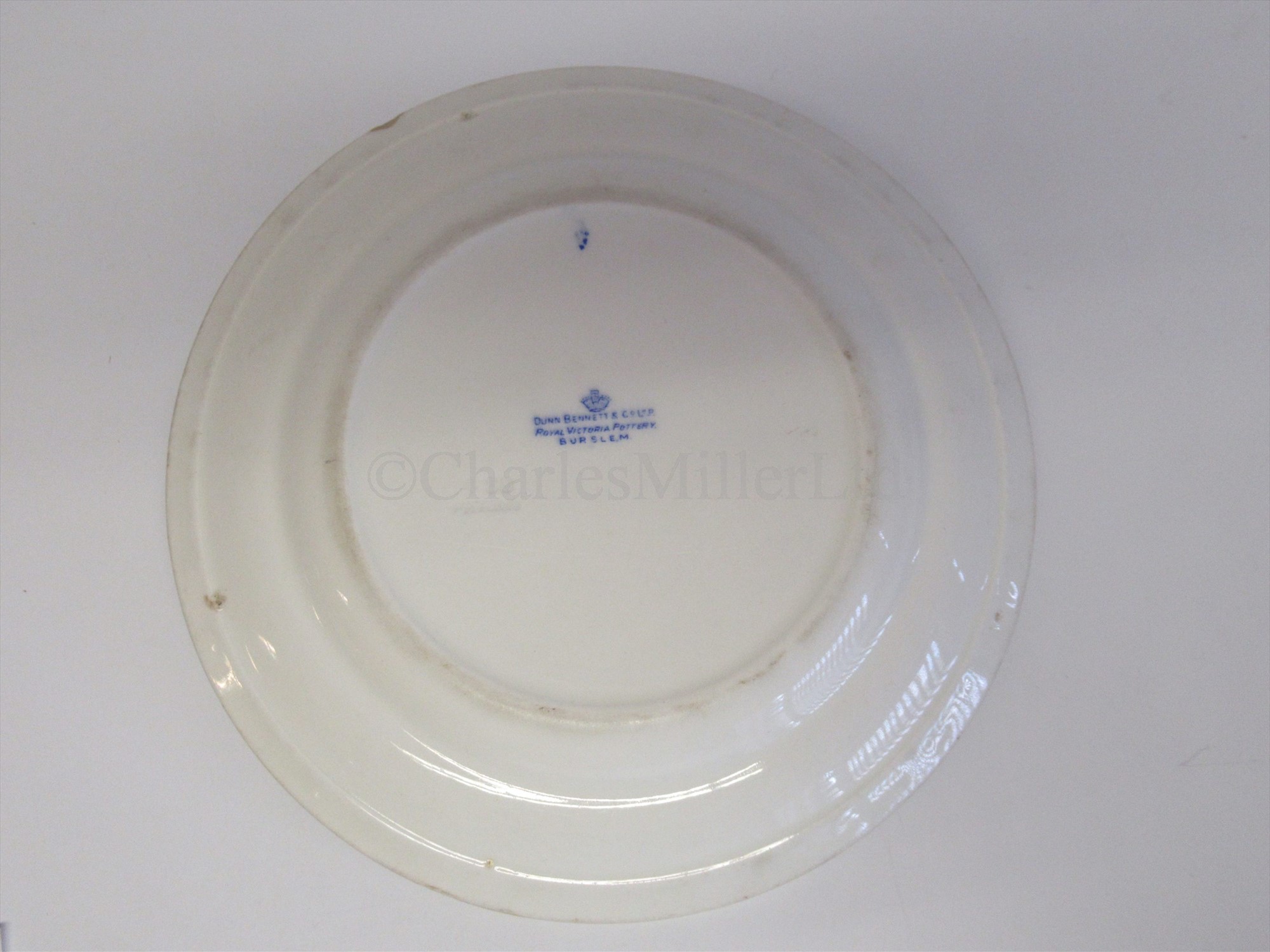 Lot 59 Manchester Liners Ltd a dinner plate, circa
