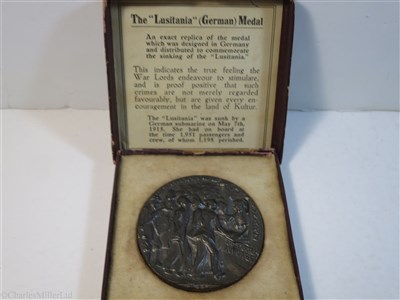 Lot 86 - AN ENGLISH IRON RE-STRIKE MEDALLION OF THE GERMAN “LUSITANIA” MEDAL, CIRCA 1915