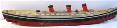 Lot 91 - CUNARD: A “TAKE TO PIECES” MODEL OF QUEEN MARY BY THE CHAD VALLEY CO. LTD, CIRCA 1936