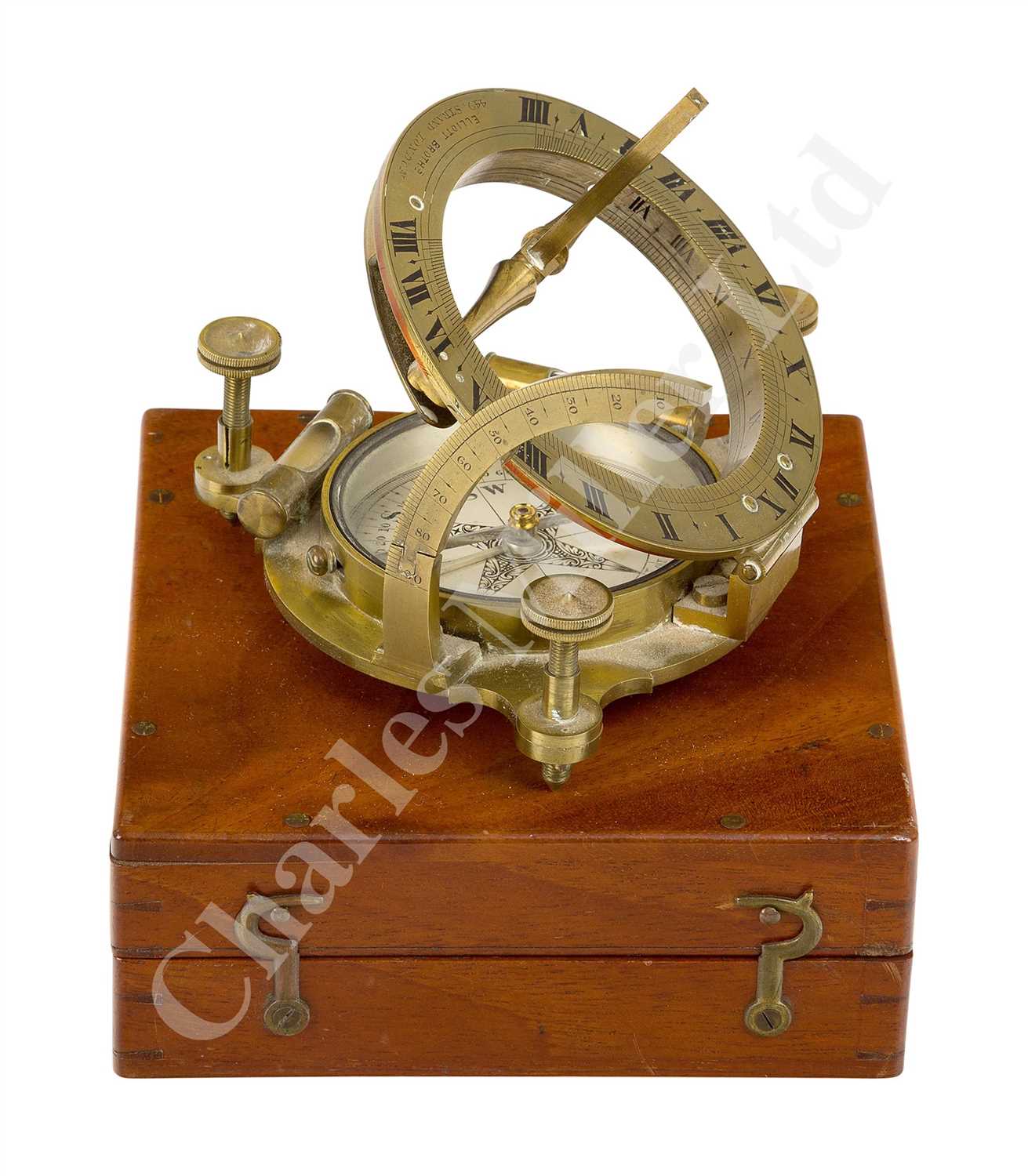 Lot 215 - A 2¼IN. COMPASS SUNDIAL BY ELLIOTT BROS, STRAND, LONDON, CIRCA 1850