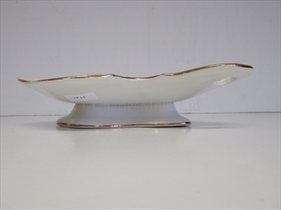 Lot 71 - Orient Line of Royal Mail Steamers: a scallop shaped tazza