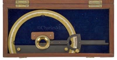 Lot 295 - A FINE EXTENDED ARM PROTRACTOR BY J.D. POTTER, LONDON, CIRCA 1830