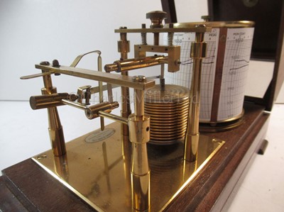 Lot 314 - A MODERN BAROGRAPH BY B. COOKE & SONS LTD, HULL