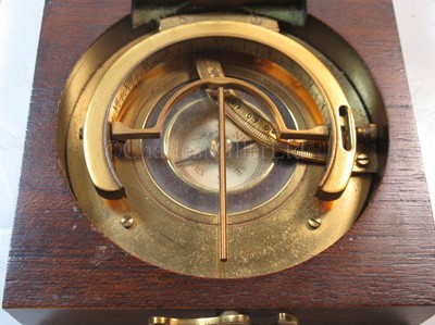 Lot 244 - A LATE 19TH CENTURY POCKET COMPASS SUNDIAL