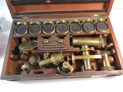 Lot 281 - A CASED SET OF OPTICAL ACCESSORIES BY ROBINSON, LONDON, CIRCA 1840