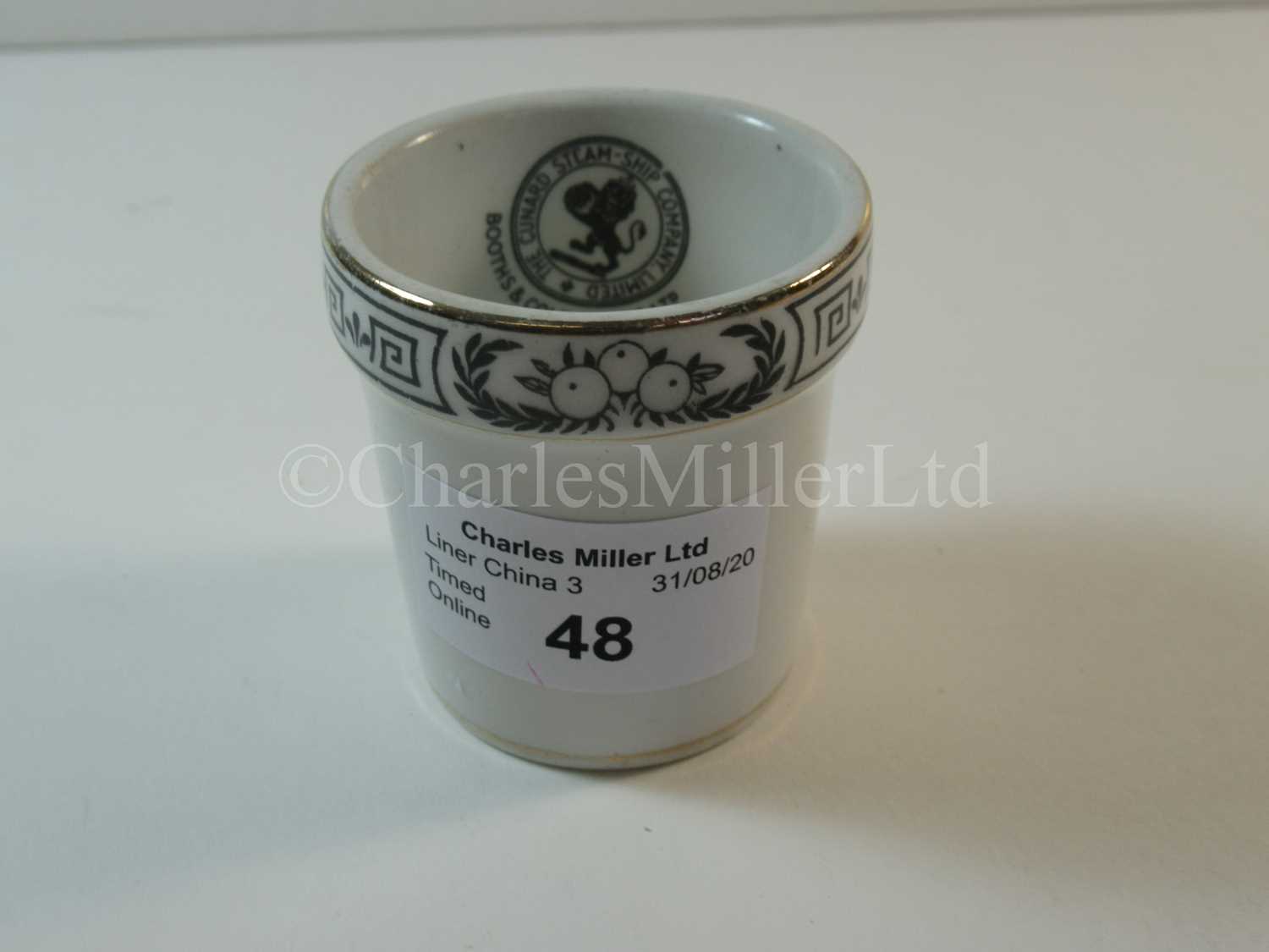 Lot 48 - A Cunard Steam Ship Company Limited egg cup, 'Aquitania' pattern used on the 'Queen Mary'