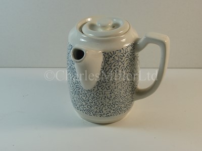 Lot 87 - A P&O Line hot chocolate pot, from 'Canberra'