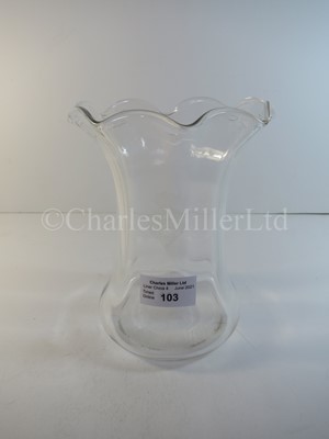 Lot 103 - A Royal Mail Steam Packet Company glass vase