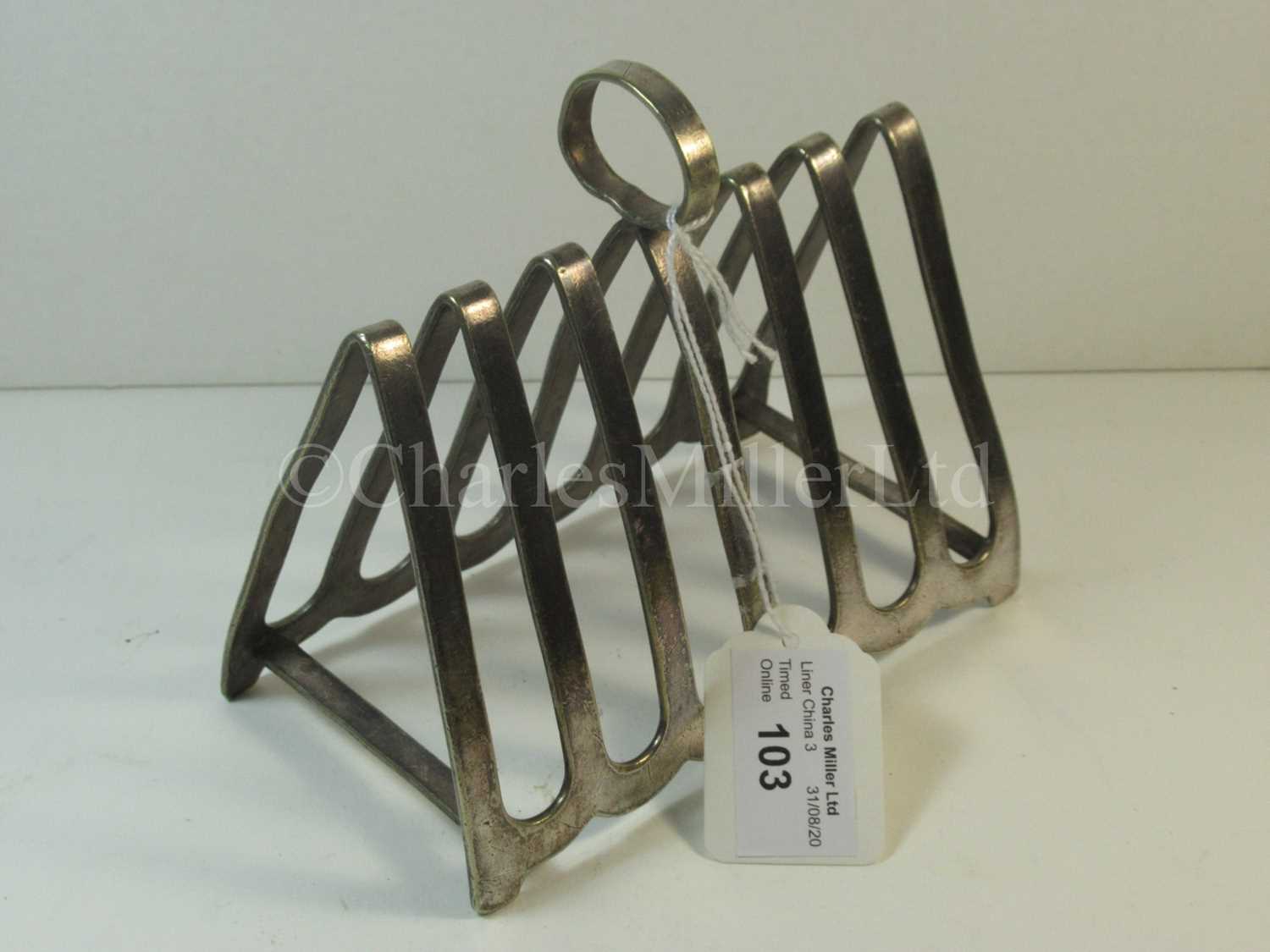 Lot 103 - A Shaw Savill Line toast rack