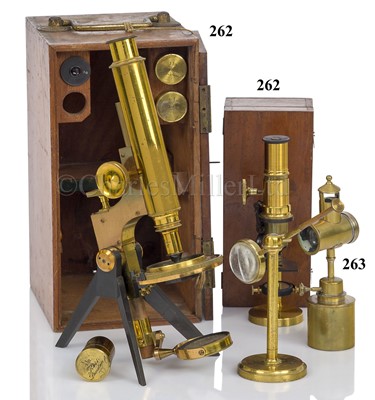 Lot 263 - A 19TH CENTURY MICROSCOPE OIL LAMP, CIRCA 1880