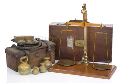 Lot 290 - A SET OF PORTABLE SCALES FOR THE COUNTY OF KENT BY W.T AVERY, CIRCA 1900 + weights