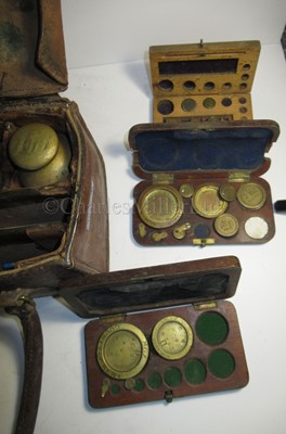 Lot 290 - A SET OF PORTABLE SCALES FOR THE COUNTY OF KENT BY W.T AVERY, CIRCA 1900 + weights