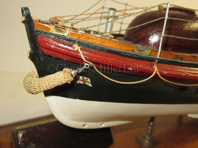 Lot 62 - A 1:32 SCALE PRESENTATION MODEL FOR A WATSON-CLASS LIFEBOAT, CIRCA 1931