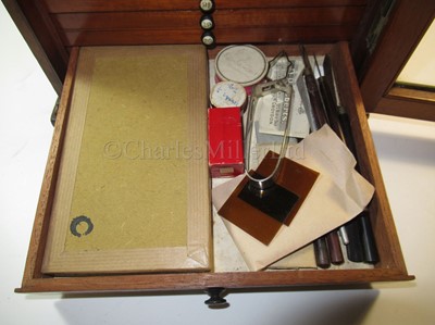 Lot 266 - A CABINET OF MICROSCOPE SLIDES