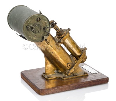 Lot 192 - A PRESENTATION MODEL DEPTH CHARGE LAUNCHER FOR H.M.S. LINNET BY THORNYCROFT, CIRCA 1917