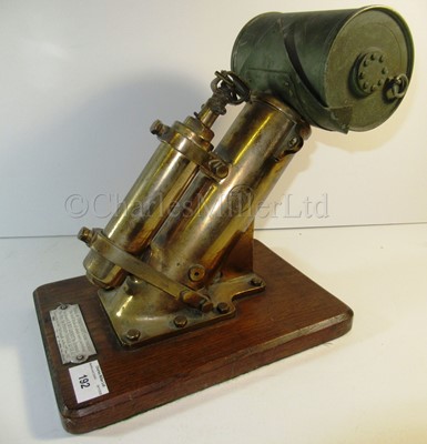 Lot 192 - A PRESENTATION MODEL DEPTH CHARGE LAUNCHER FOR H.M.S. LINNET BY THORNYCROFT, CIRCA 1917