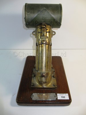 Lot 192 - A PRESENTATION MODEL DEPTH CHARGE LAUNCHER FOR H.M.S. LINNET BY THORNYCROFT, CIRCA 1917