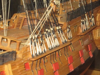 Lot 107 - A FINE 1:64 SCALE MODEL OF THE 50-GUN SHIP H.M.S. ISIS, 1774