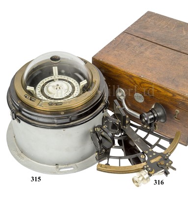 Lot 315 - A SECOND WORLD WAR GERMAN E-BOAT COMPASS BY C. PLATH, HAMBURG