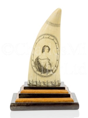 Lot 111 - Ø AN EXCEPTIONALLY FINE SCRIMSHAW DECORATED WHALE’S TOOTH BY THE BANKNOTE ENGRAVER, CIRCA 1835