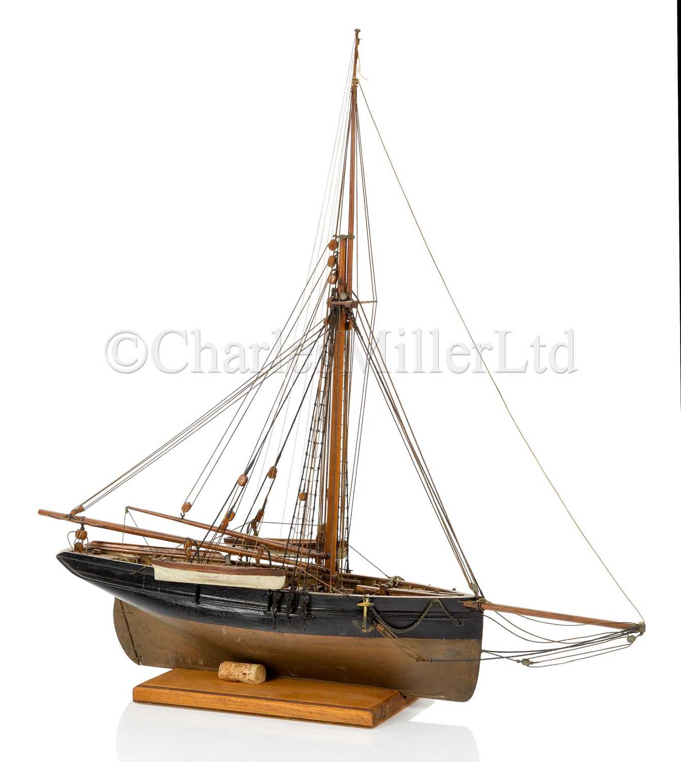 Lot 26 - A 19TH CENTURY MODEL FOR A GAFF-RIGGED PILOT