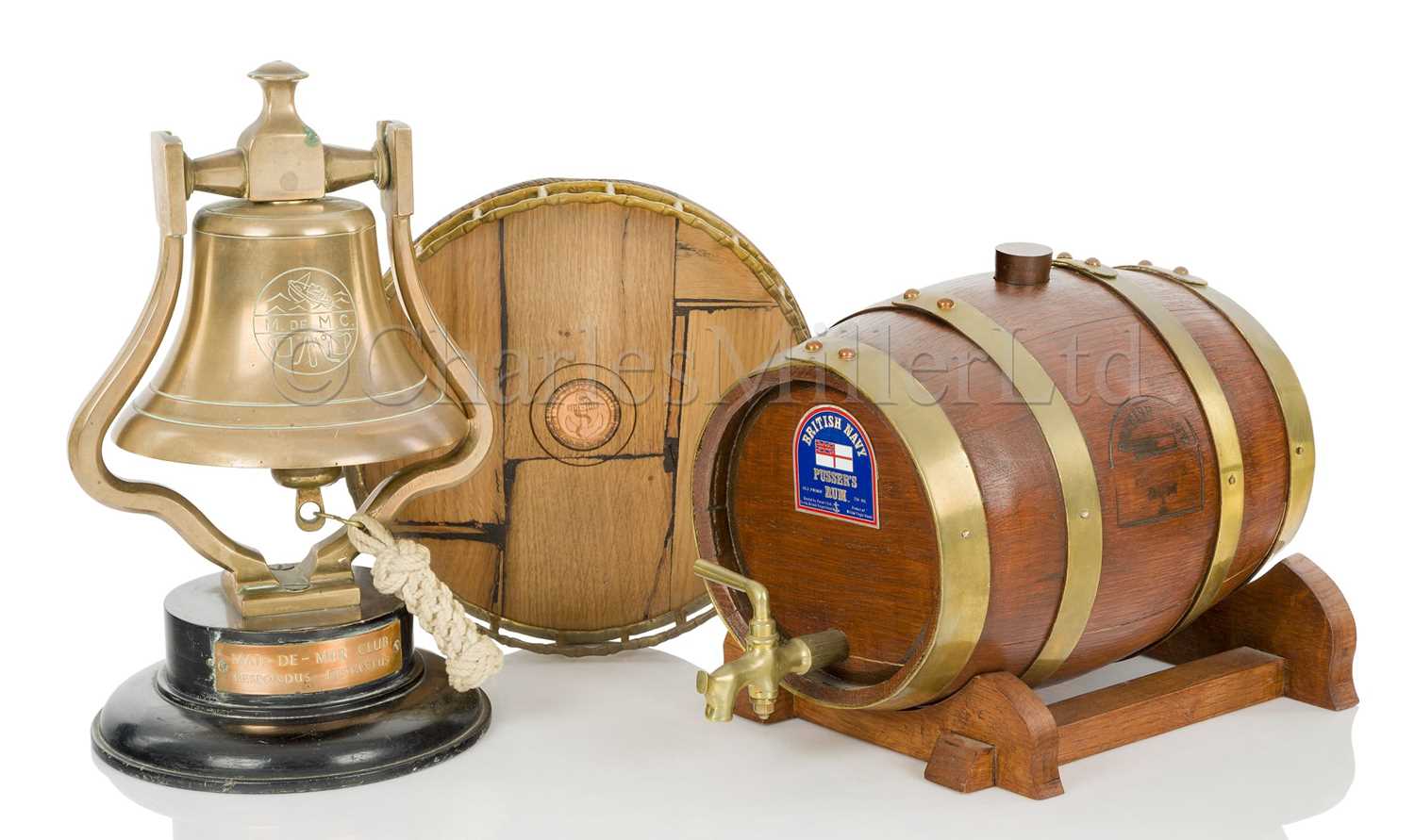 Lot 291 - A PUSSER’S NAVAL RUM BAR CASK