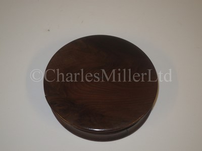 Lot 188 - AN EARLY 19TH CENTURY CIRCULAR TREEN SNUFF BOX MADE OF TIMBER TAKEN FROM ROYAL SOVEREIGN