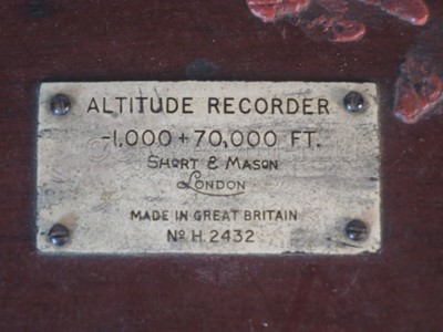 Lot 334 - A RARE ALTITUDE ALTIMETER, PROBABLY FOR AN AIRSHIP, BY SHORT & MASON, LONDON, CIRCA 1930