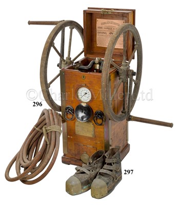 Lot 296 - A FINE SINGLE DIVER PUMP BY SIEBE GORMAN & CO., LTD, LONDON, CIRCA 1910