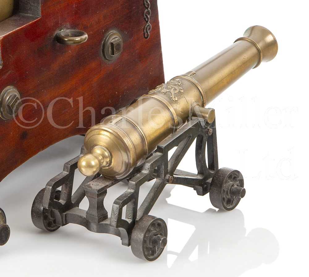 Lot 198 - A BRASS MODEL OF A NAVAL GUN, POSSIBLY 19TH CENTURY