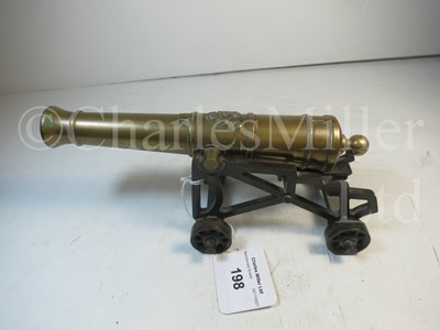 Lot 198 - A BRASS MODEL OF A NAVAL GUN, POSSIBLY 19TH CENTURY