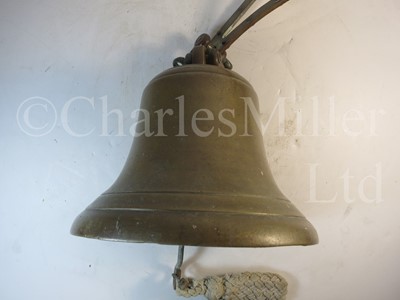 Lot 299 - A BELL FROM THE BRITISH ARMY MINELAYER S.S SIR WILLIAM JERVOIS, 1900