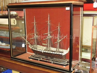 Lot 195 - A NAPOLEONIC FRENCH PRISONER OF WAR STYLE BONE AND TORTOISESHELL MODEL FOR A 40-GUN FIFTH-RATE FRIGATE
