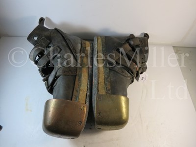 Lot 230 - A PAIR OF DIVER’S BOOTS