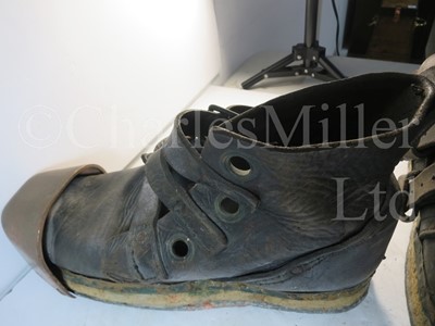 Lot 230 - A PAIR OF DIVER’S BOOTS