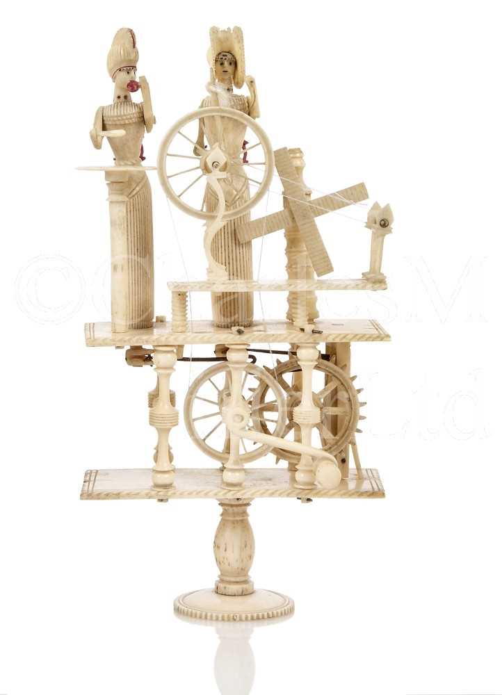 Lot 173 - A FINE EARLY 19TH CENTURY NAPOLEONIC FRENCH PRISONER OF WAR BONE SPINNING JENNY
