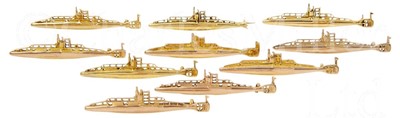 Lot 303 - A FLOTILLA OF TEN GOLD WWI SUBMARINE SERVICE BADGES