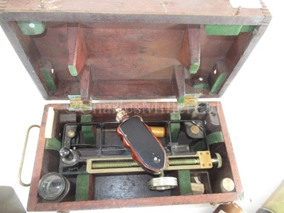 Lot 371 - A 1½IN. OFFICER OF THE WATCH PATTERN SINGLE DRAWER TELESCOPE BY ROSS, LONDON, CIRCA 1920 and other items