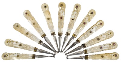 Lot 377 - A SET OF 19TH CENTURY CHINESE DENTAL INSTRUMENTS