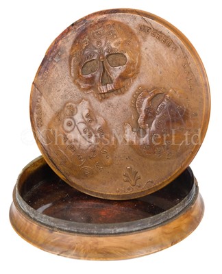 Lot 352 - A RARE 'DR. GALL' CRANIOLOGICAL SNUFF BOX, CIRCA 1828