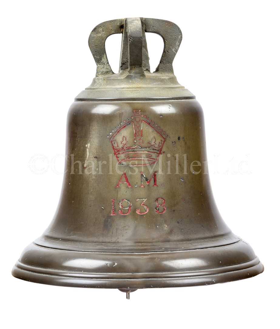 Lot 274 - AN AIR MINISTRY SCRAMBLE BELL, 1938