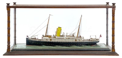 Lot 111 - AN ATTRACTIVE CONTEMPORARY WATERLINE MODEL OF THE LONDON SOUTH WESTERN RAILWAY CO. STEAMER S.S. VERA, CIRCA 1898