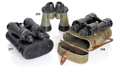 Lot 297 - A PAIR OF GERMAN NAVAL OFFICER'S 7 X 50 BINOCULARS BY ERNST LEITZ WETZLAR, CIRCA 1940