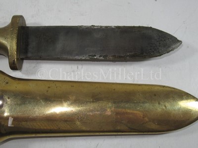 Lot 96 - A RARE DIVER'S KNIFE BY C.E. HEINKE LTD, LONDON