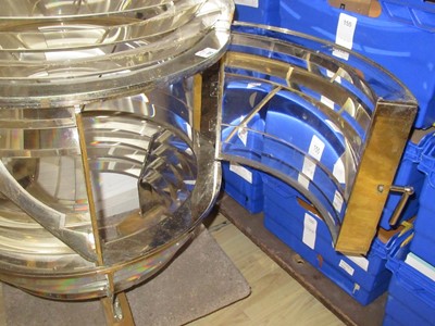 Lot 105 - A FOURTH-ORDER FRESNEL LENS, 20TH CENTURY