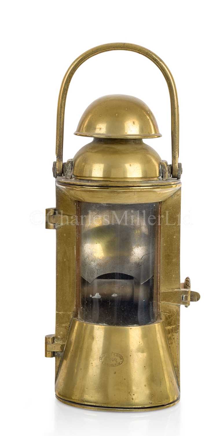 Lot 284 - AN ADMIRALTY PATTERN WING LANTERN BY BULPITT & SONS, BIRMINGHAM, CIRCA 1900