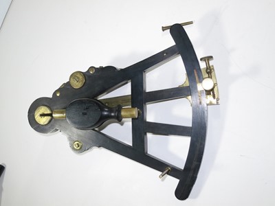 Lot 238 - Ø A 9½IN. VERNIER OCTANT BY HORNE & THORNTHWAITE, LONDON, CIRCA 1850